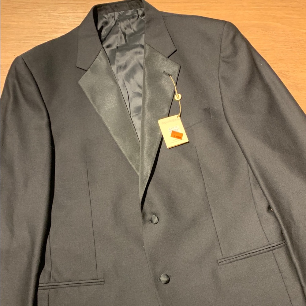 Joseph Abboud Tux